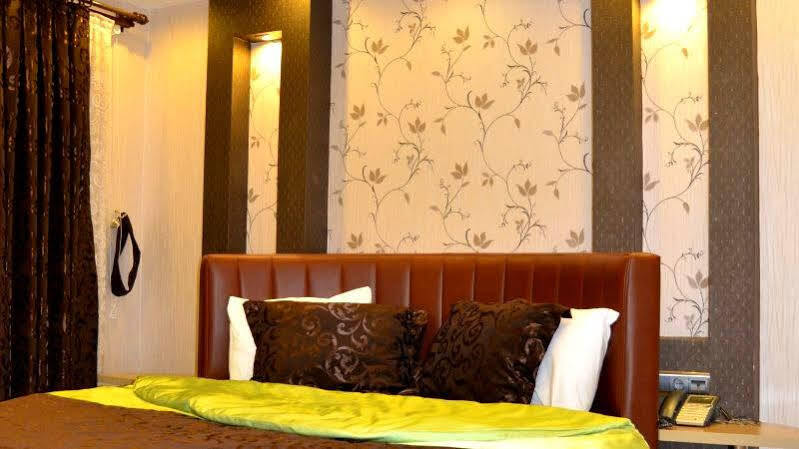 Grand Hotel Van Εξωτερικό φωτογραφία